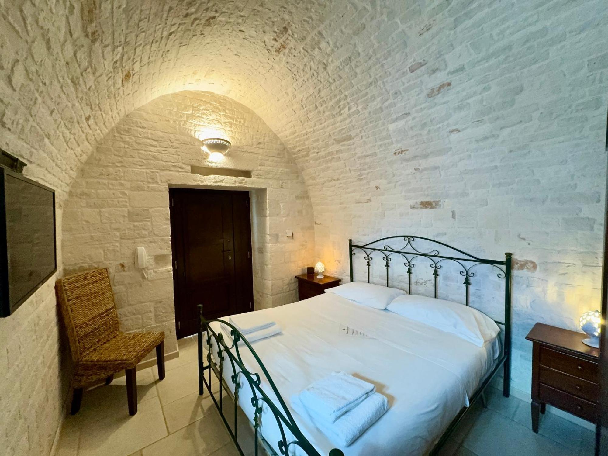 Trulli Contento - Rooms & Apartments Alberobello Exterior foto